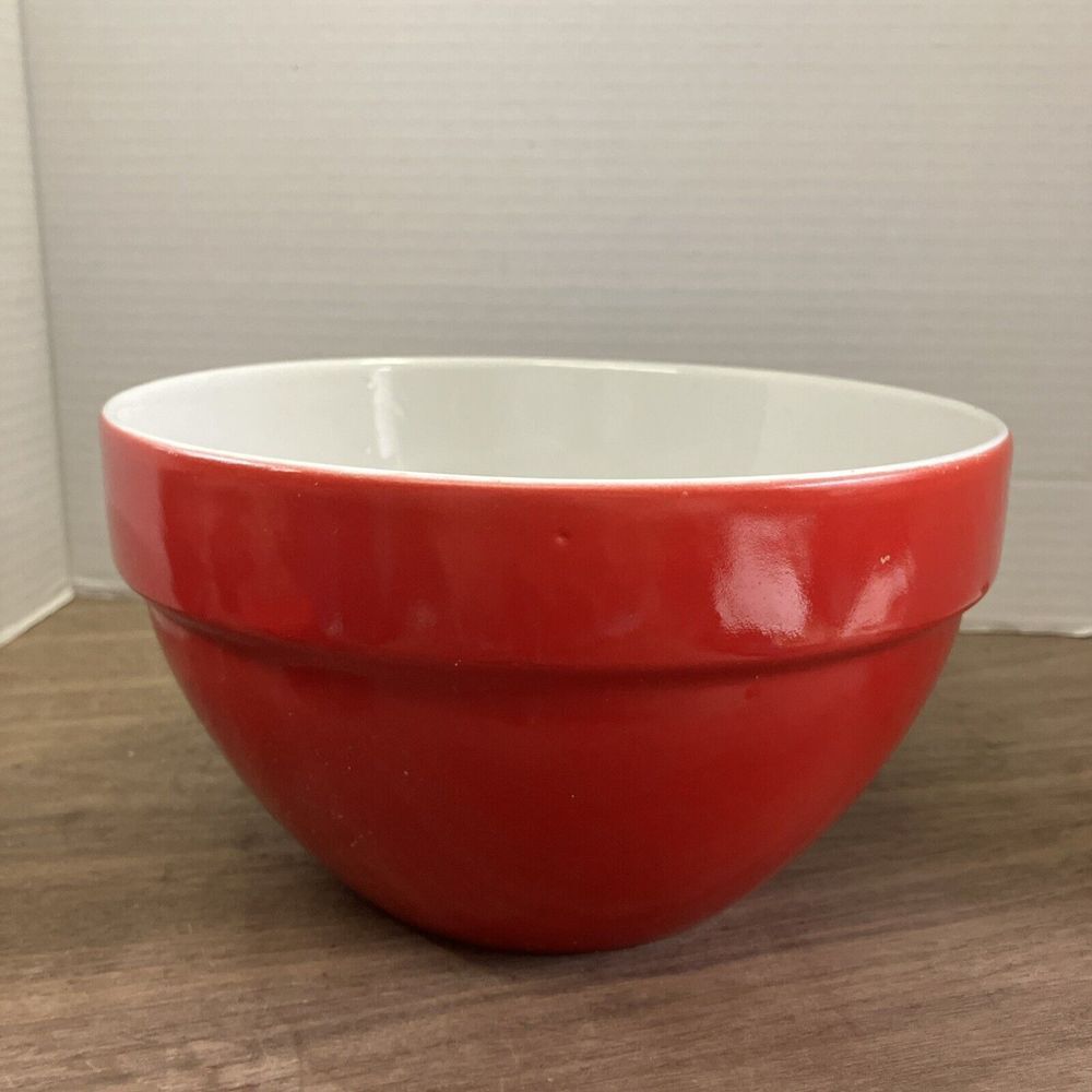 8" Glass Mixing Bowl Red Color